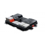 在政策和市場(chǎng)的雙重簇?fù)硐?，?dòng)力電池產(chǎn)業(yè)正從導(dǎo)入期向高速發(fā)展期加速過(guò)渡