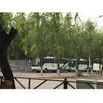 北京電動大巴著火 近億元損失由誰買單？